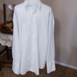 Saks Fifth Avenue- Men's Crisp White Dress Shirt